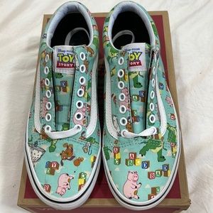 Vans x Toy Story Old Skool in Women’s Size 8
